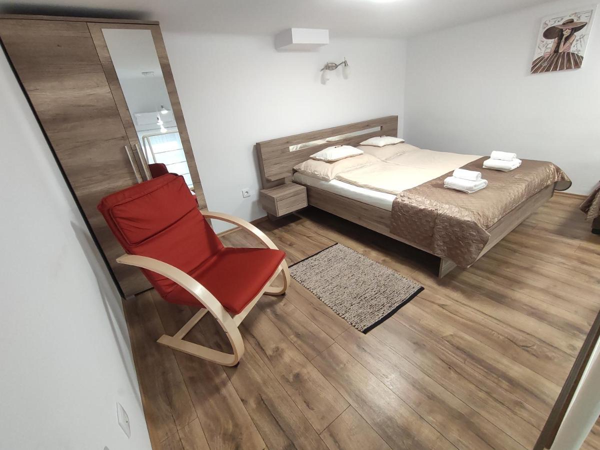 Kossuth Garden Apartment Debreţin Exterior foto